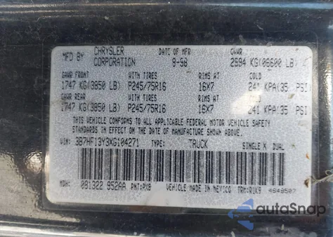 1999 Dodge Ram 1500 St из США, поврежденный, VIN 3B7HF13Y3XG104271